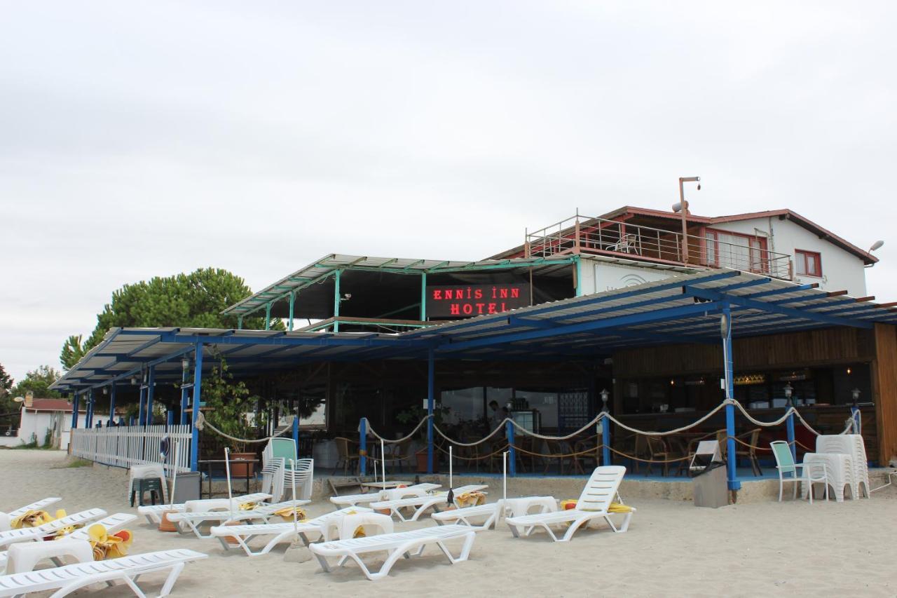טקירדג Hotel Ennis Inn מראה חיצוני תמונה