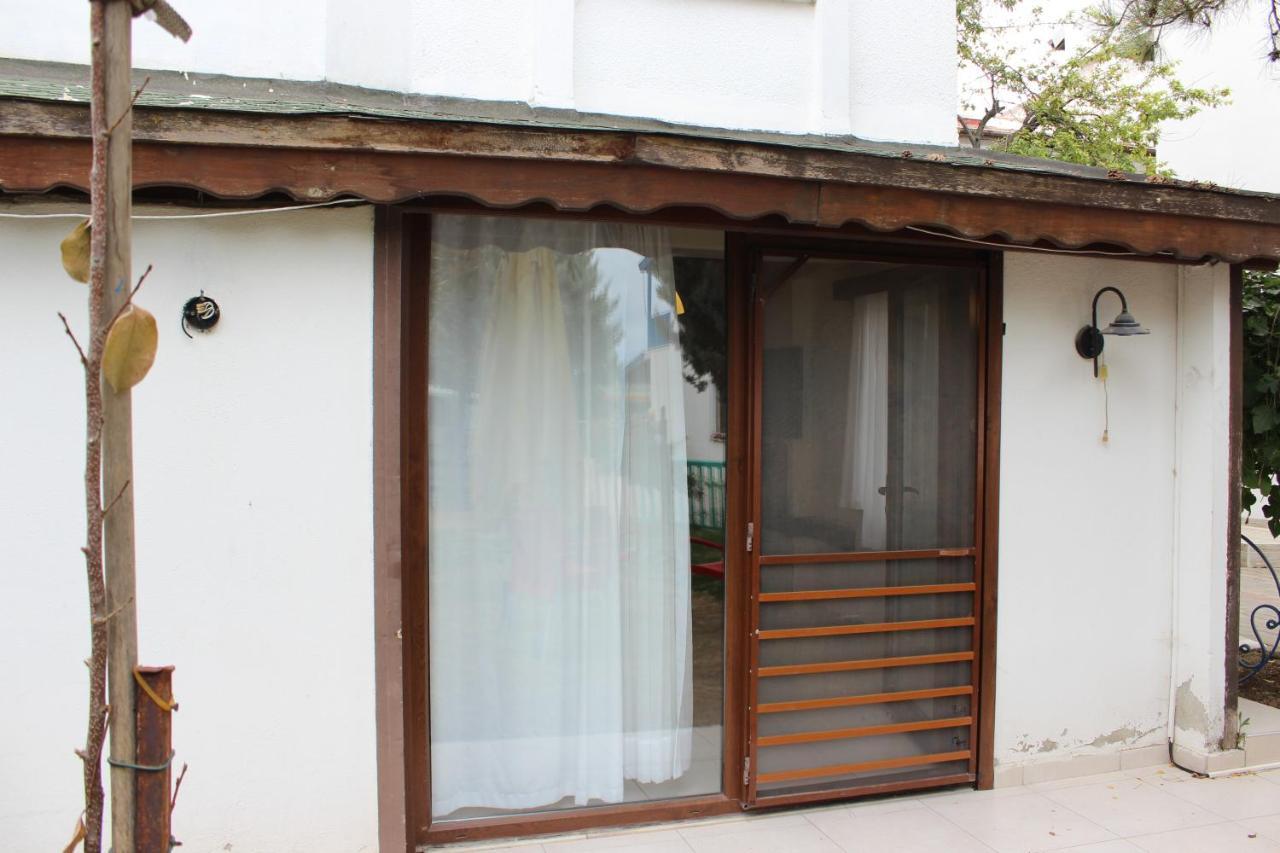 טקירדג Hotel Ennis Inn מראה חיצוני תמונה