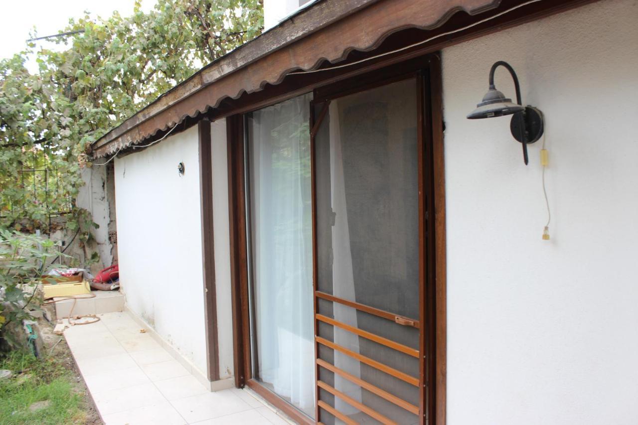 טקירדג Hotel Ennis Inn מראה חיצוני תמונה