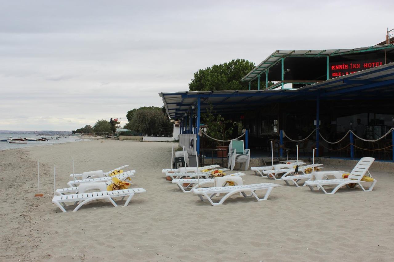 טקירדג Hotel Ennis Inn מראה חיצוני תמונה
